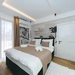 Villa Zatonka Royal